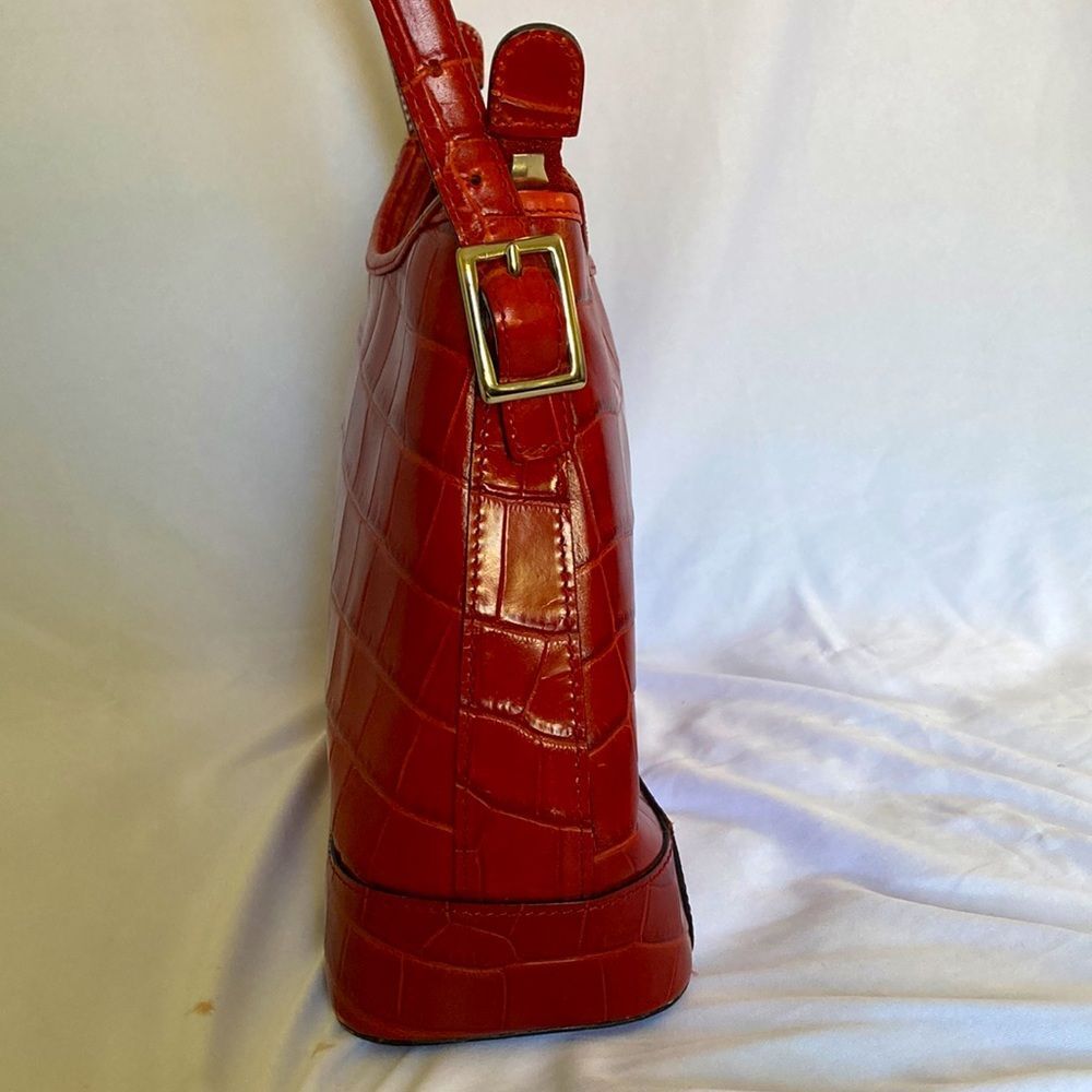 El Portal Genuine Leather Croc Embossed Handbag - Picture 5 of 11